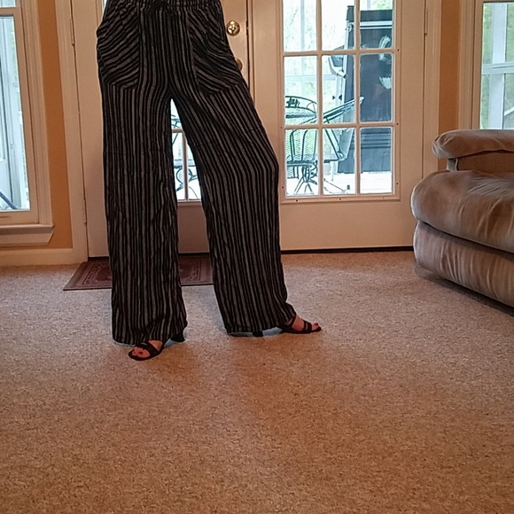 Pants women's med soft palazzo pants - Picture 6 of 7